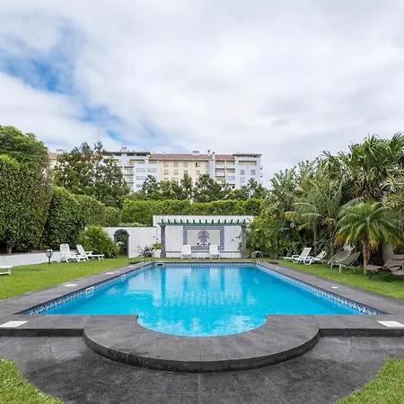Casa Clivias Guest house