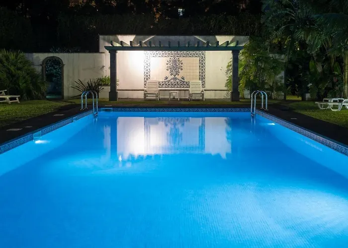 Guest house Casa Clivias 4*