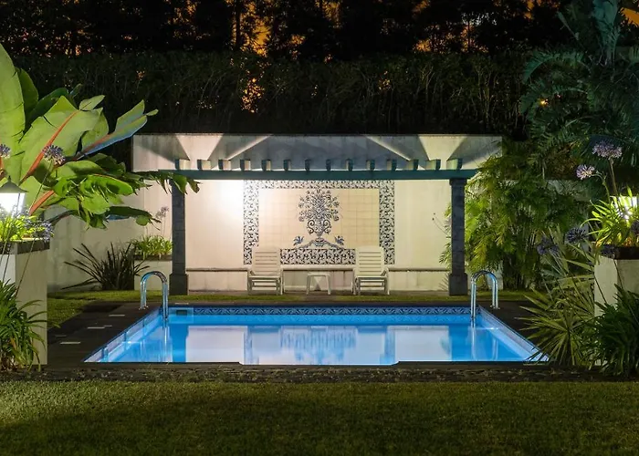 Casa Clivias Gasthof Ponta Delgada